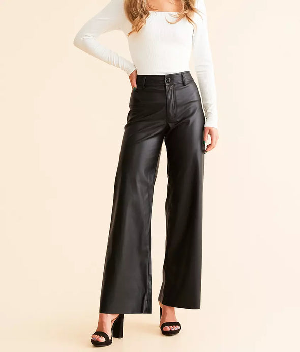 (Z Supply) The Rilynn Faux Leather Flare Pant-Black