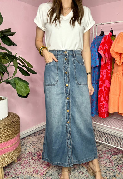 maxi jean skirt with pork chop front pockets