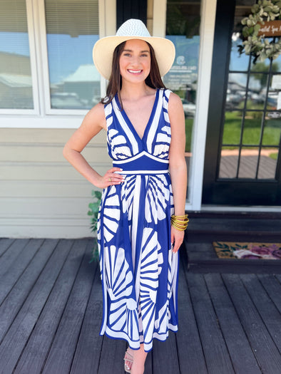 blue and white pattern dress